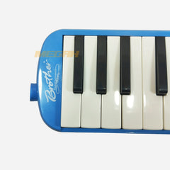 PIANIKA DENGAN TAS M 32