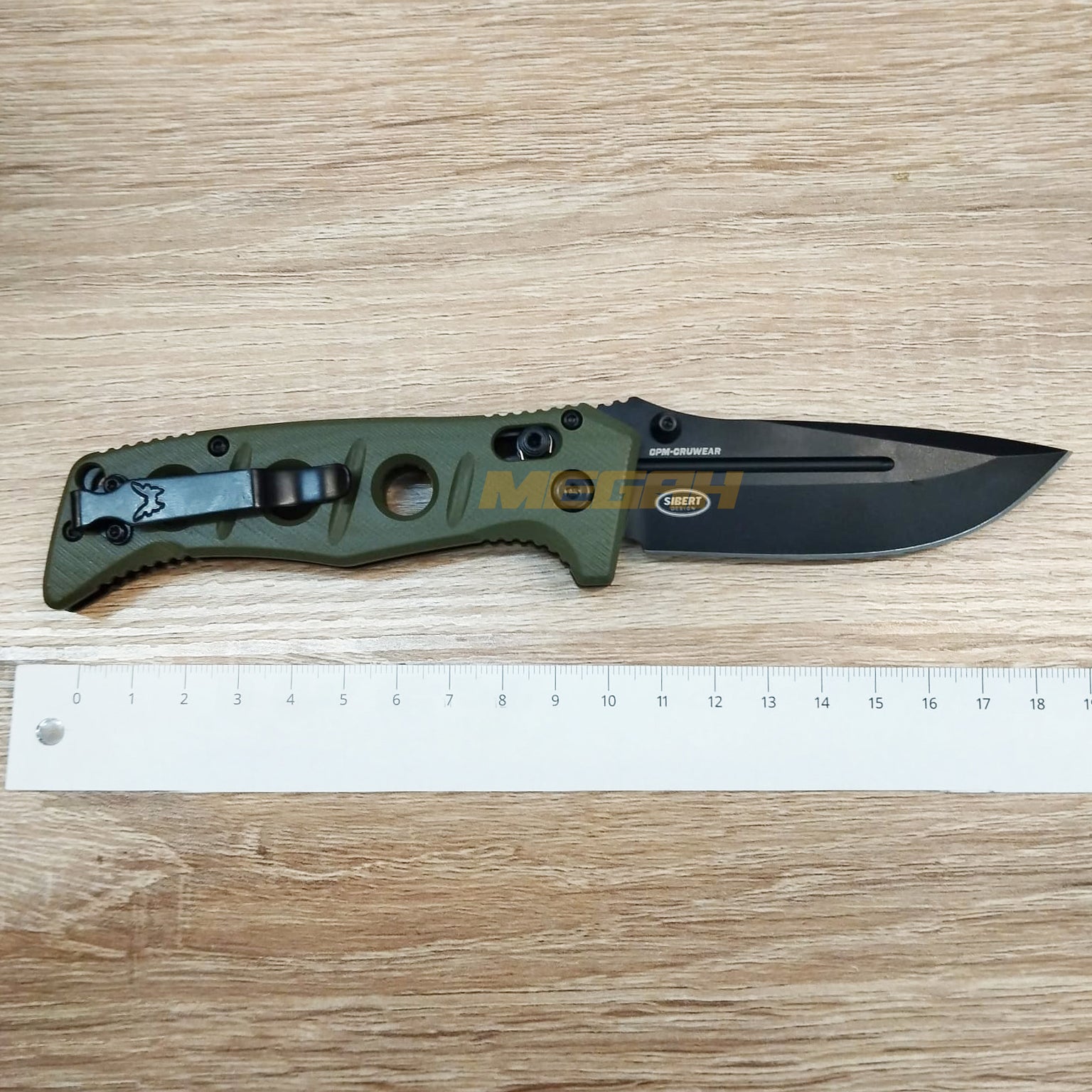 PISAU LIPAT BENCHMADE MINI ADAMAS BLACK GREEN