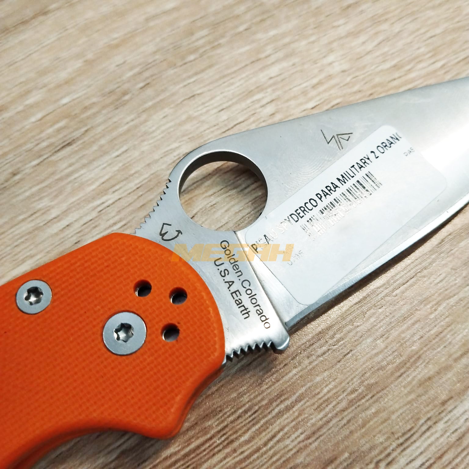 PISAU LIPAT SPYDERCO / PISAU OUTDOOR / PISAU SURVIVAL ORANGE