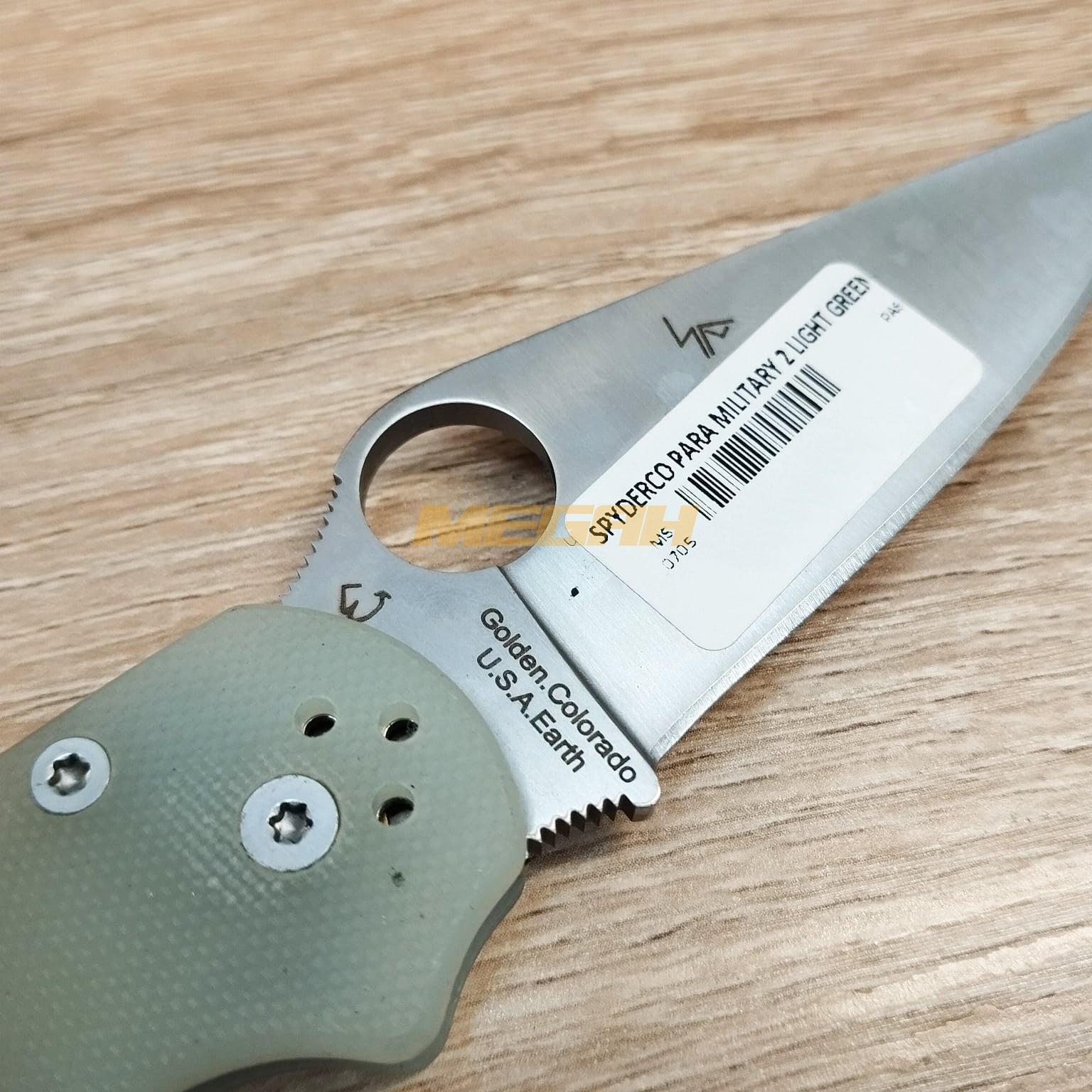 PISAU LIPAT SPYDERCO / PISAU OUTDOOR / PISAU SURVIVAL LIGHT GREEN