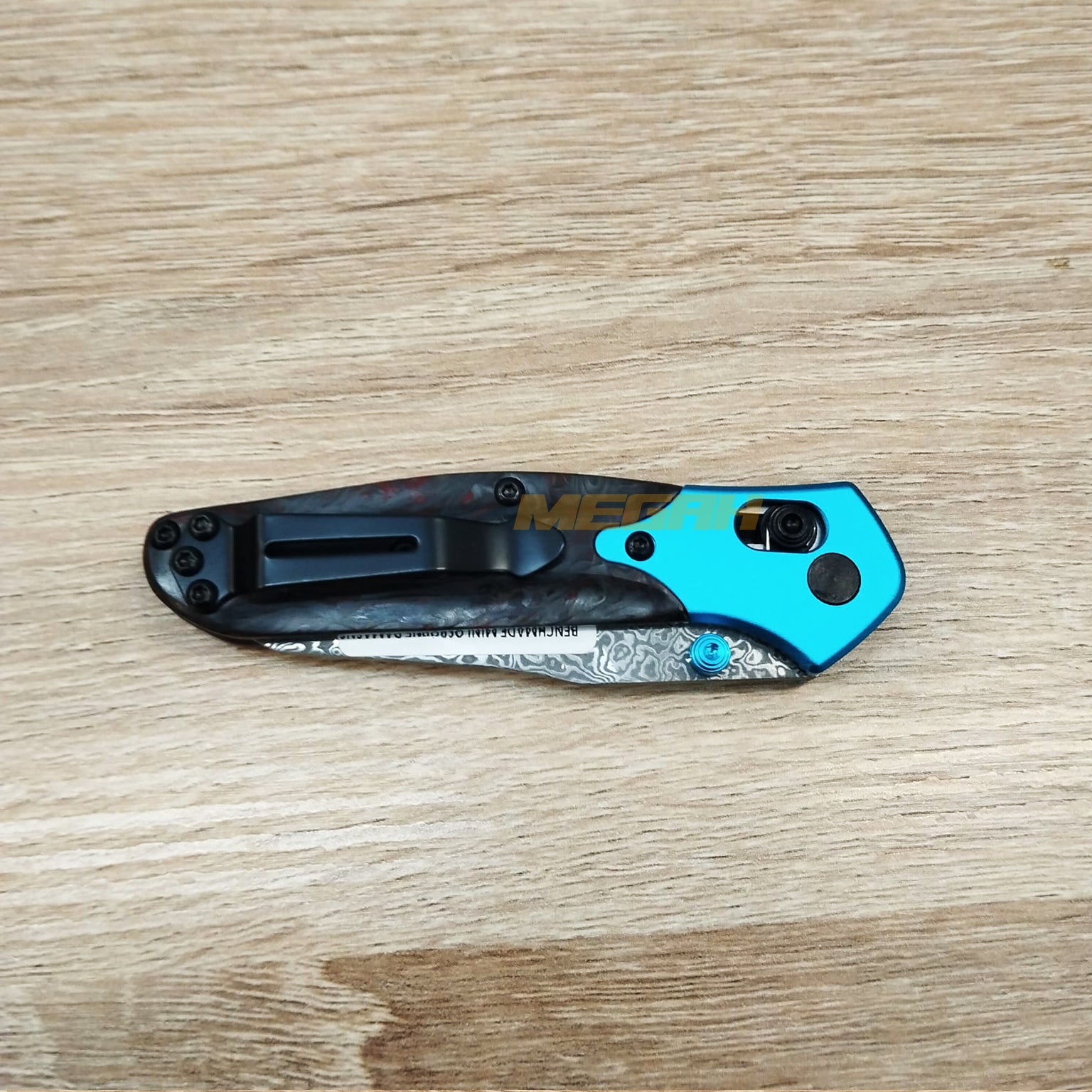 PISAU LIPAT BENCHMADE MINI OSBORNE DAMASCUS
