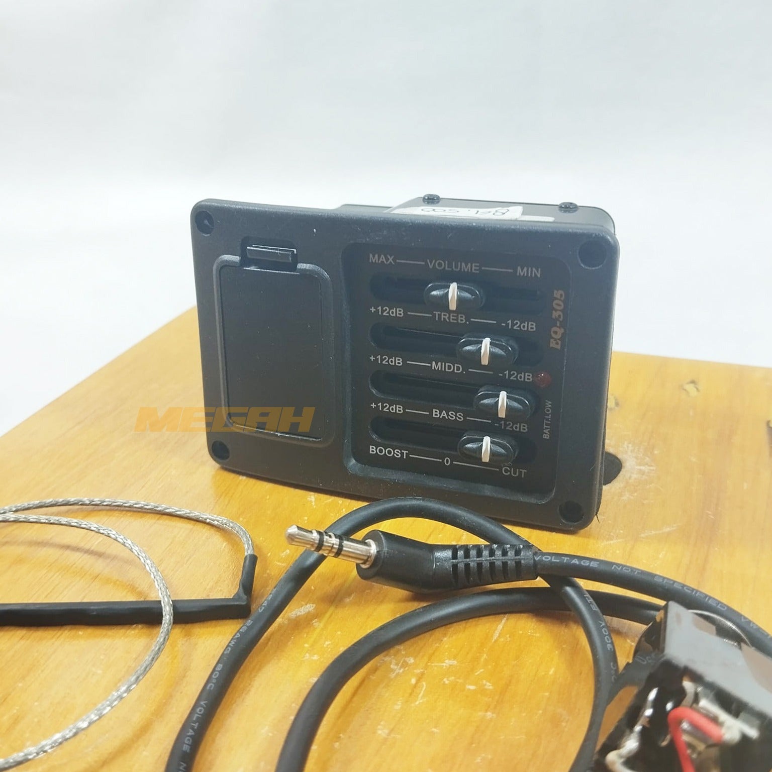 EQUALIZER MINGS 305 4 BAND