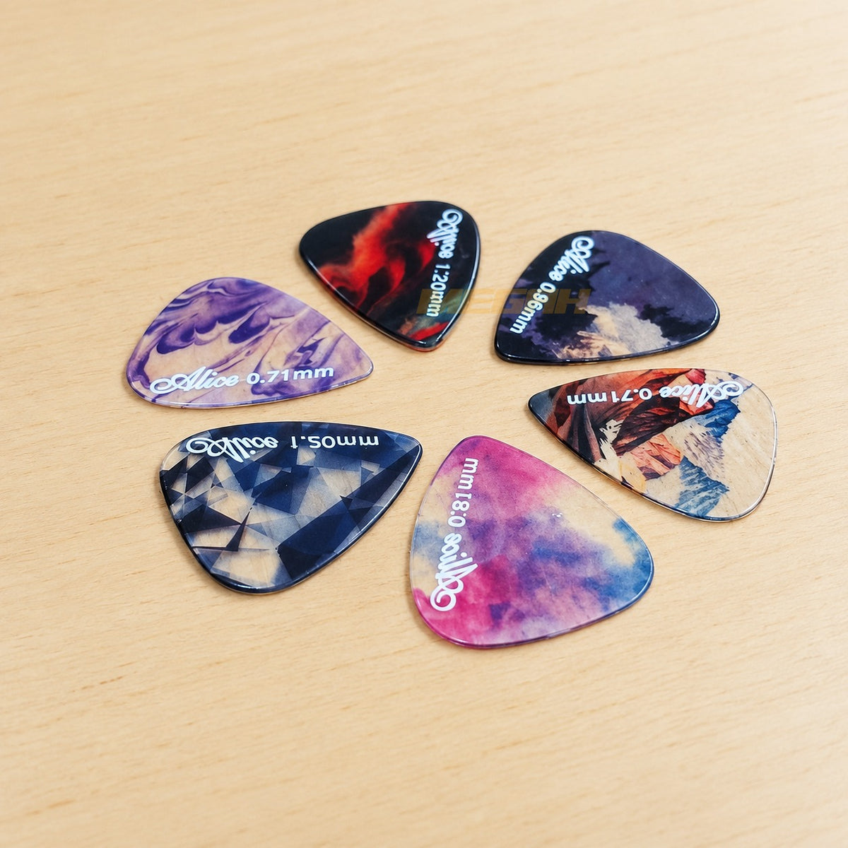 Pick Gitar Alice Fantasy AWR-HR Original