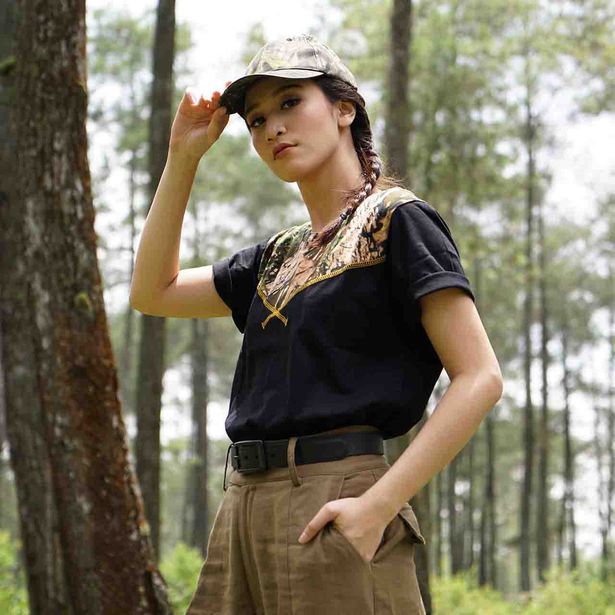 KAOS CAMOU GREYHOUND DEWASA